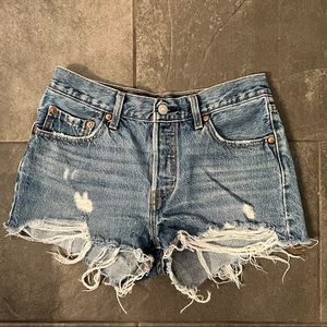 Levi’s shorts, size 26